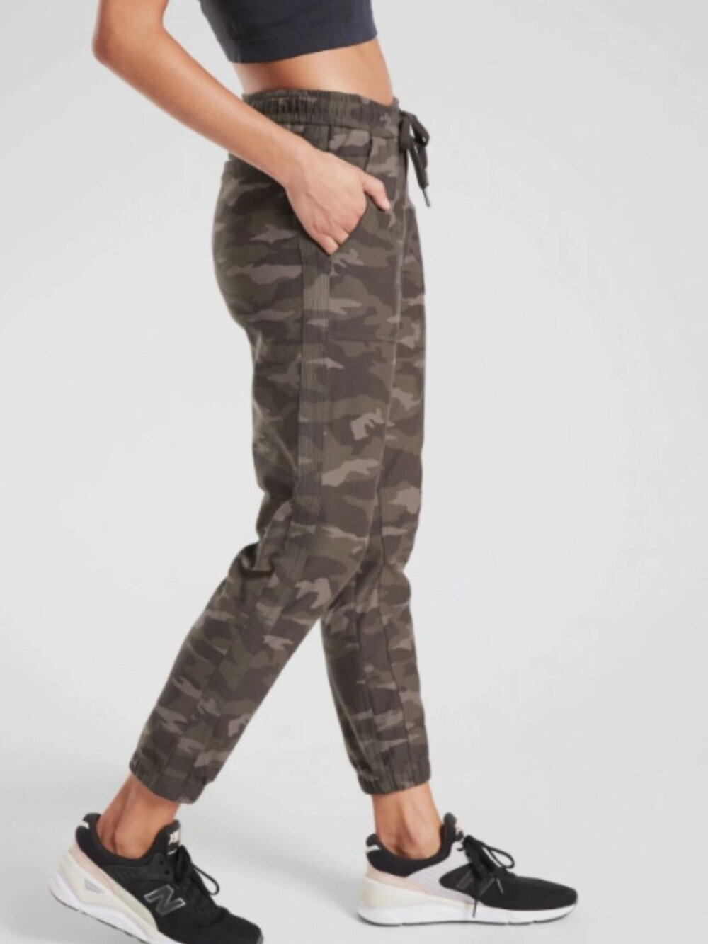 ATHLETA Camo Farallon Jogger Olive Green Size 12 - Picture 10 of 10